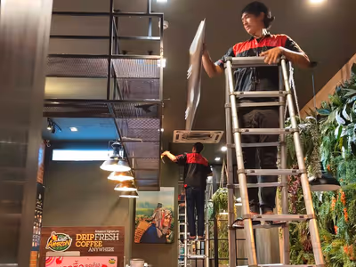 ภาพแกลลอรี่ 83